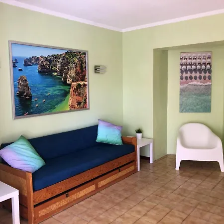 Lägenhet Charming With Balcony In Portimao, 55 Sqm, Pool View Portimão